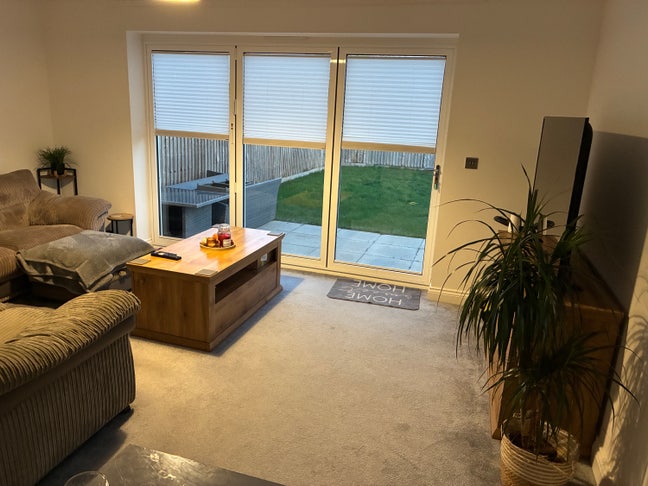 🏡 Short-Term Student Room Available  Main Photo