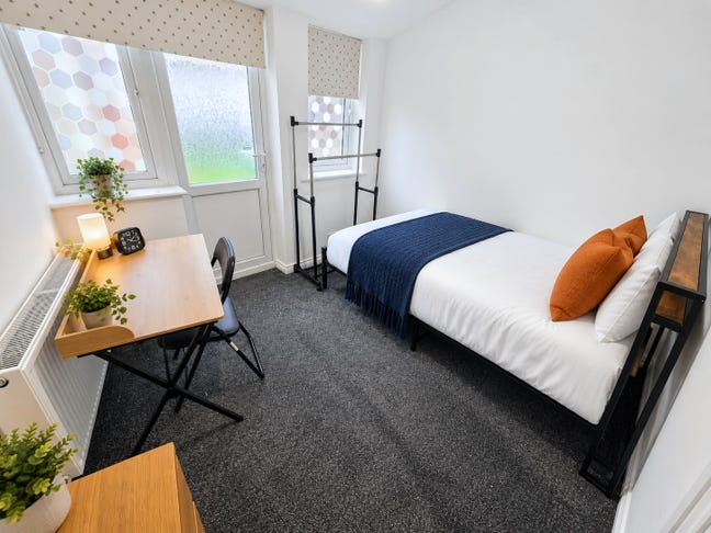 Single Room I All bills Inc I PO4 Main Photo