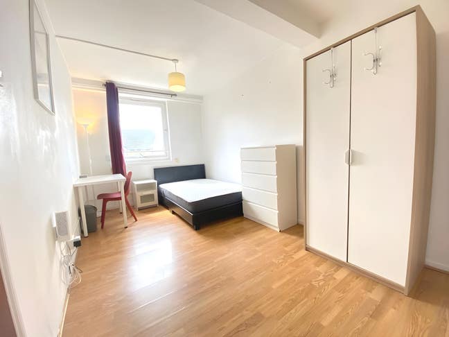 ⭐ No Deposit | Near Victoria Park - 890 pcm Main Photo