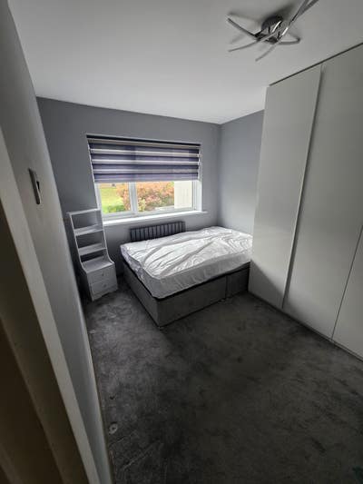 Double Room for Rent - Small Double Bed Main Photo