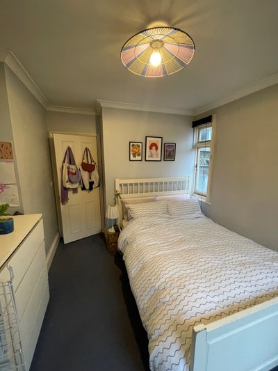Double room in Stockwell Main Photo