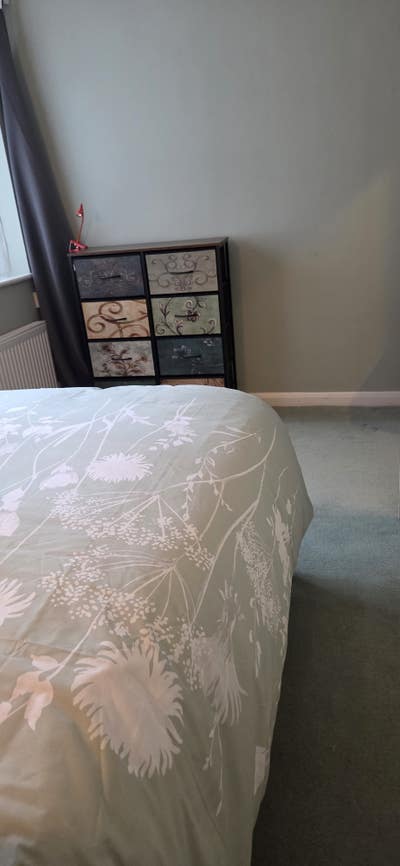Double bedroom available in Pinner Main Photo