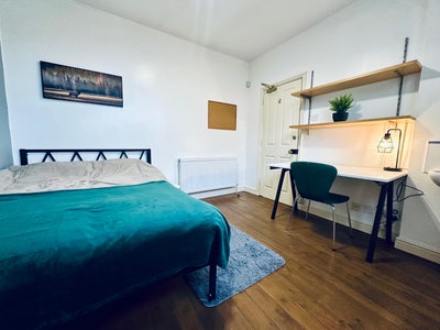 Friendly Professional House Share- All Bills inc!  Main Photo