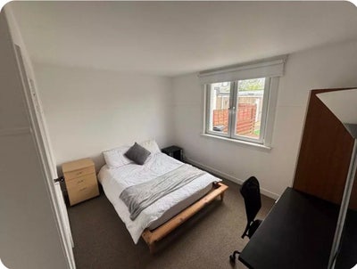 1 Double room available  Main Photo