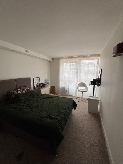 Bright furnished double room near London Bridge Main Photo