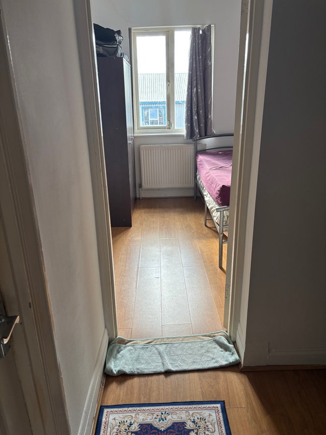 Single room Main Photo