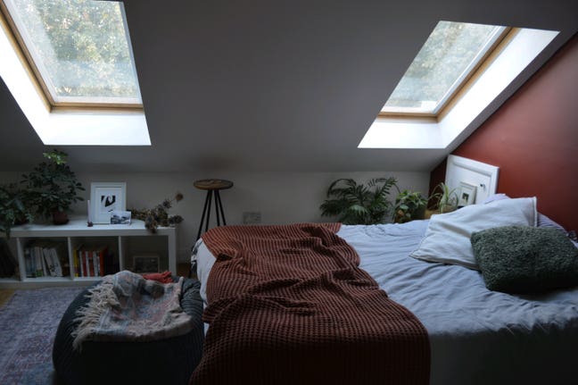 Huge En-Suite Attic Bedroom in Tottenham Hale  Main Photo