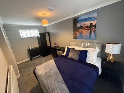Luxury Premium Double Rooms in Co-Living|Bills Inc Main Photo