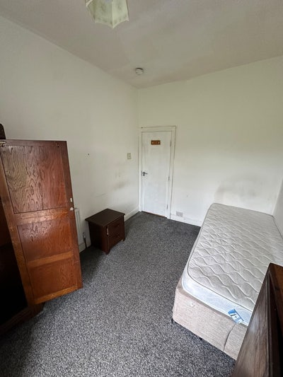 House share room to rent  Main Photo