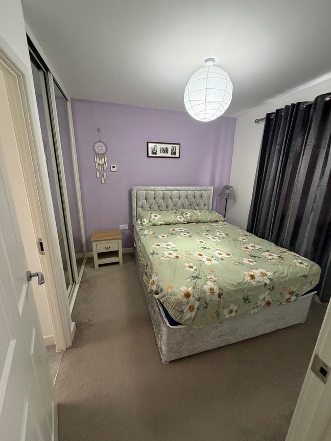 2 Rooms available  Main Photo