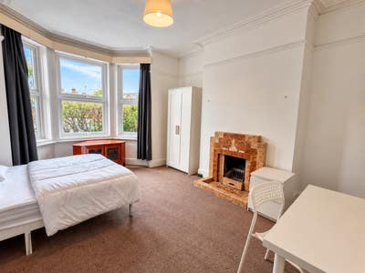 6-Bedroom Terraced House in Cambridge Main Photo