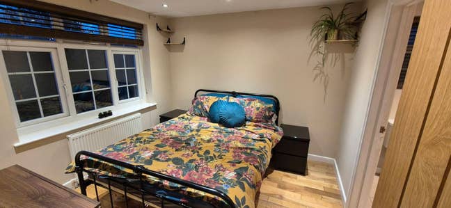 Ensuite double room for single occupancy  Main Photo
