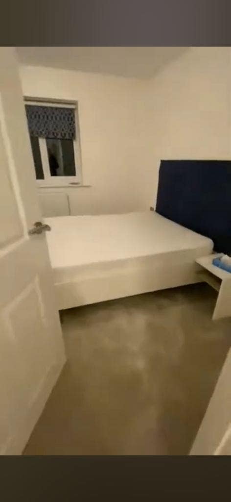 Double Rooms Available –  Manchester, M40 Main Photo