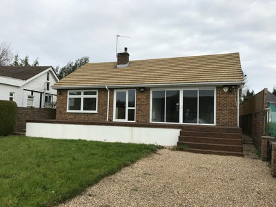 Two Double Bedrooms in Riverside House  Main Photo