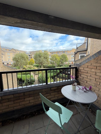 Bright Double Room ZONE 1 Aldgate/Tower Hill Main Photo