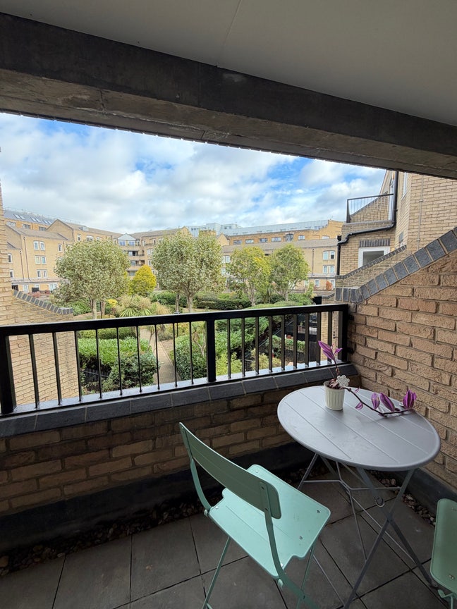 Bright Double Room ZONE 1 Aldgate/Tower Hill Main Photo