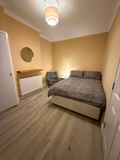 Town Centre Shared House  Main Photo