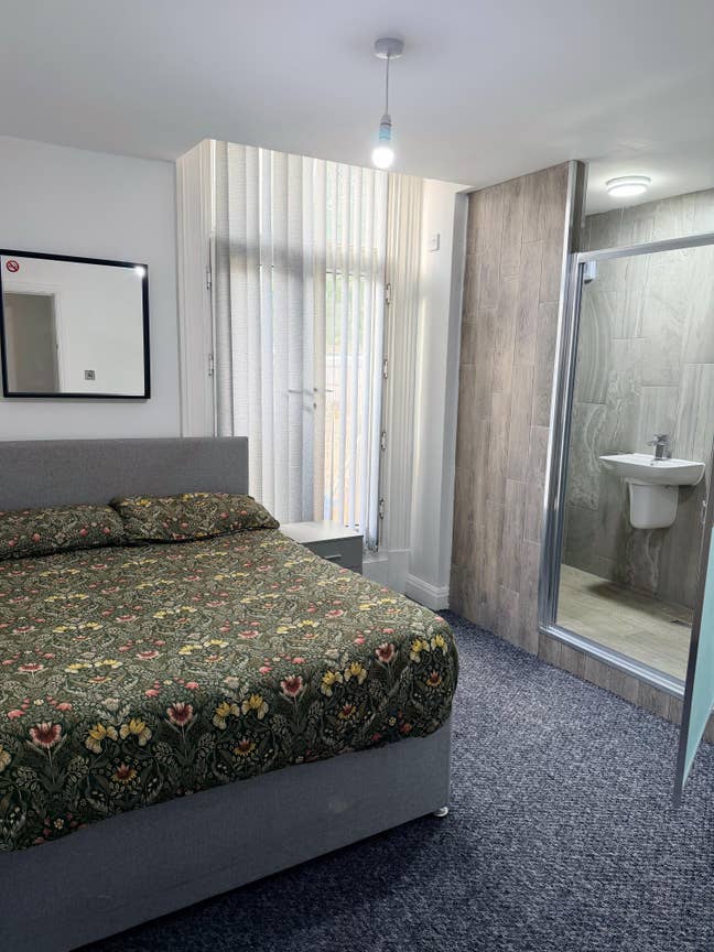 7 En-Suite Rooms – Fully Refurbished Shared House Main Photo