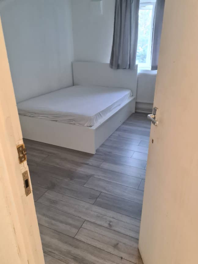 *Two Double Rooms to Rent – SE9  Main Photo