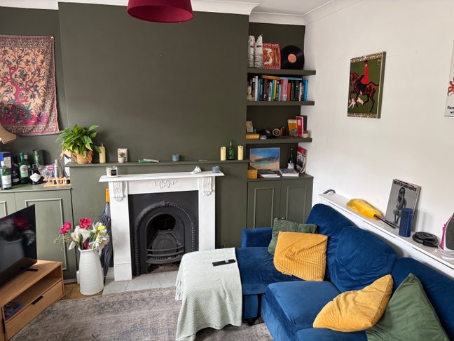 No Deposit Required - Large Room in Clapham Jct Main Photo