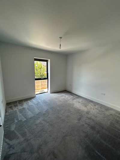 Modern En-suite Double Room in Corby (Furnished) Main Photo