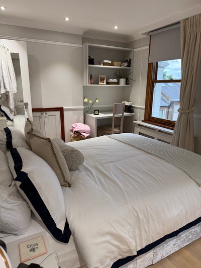 Spacious en-suite double in Wandsworth girls home! Main Photo