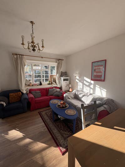 2 Rooms in Clapham South Main Photo