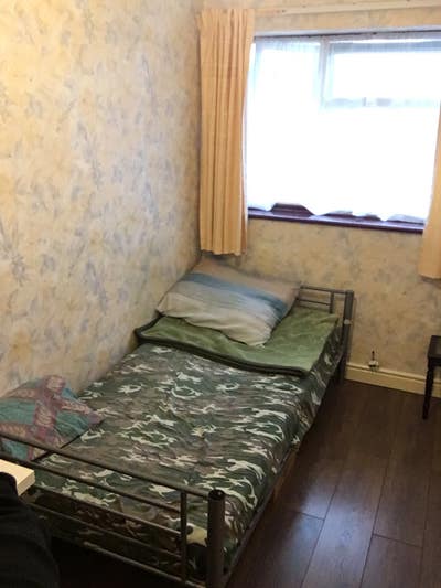Single Room in clean,  quiet house  Main Photo