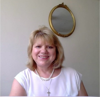 I am a professional female aged 56. I am look... Main Photo