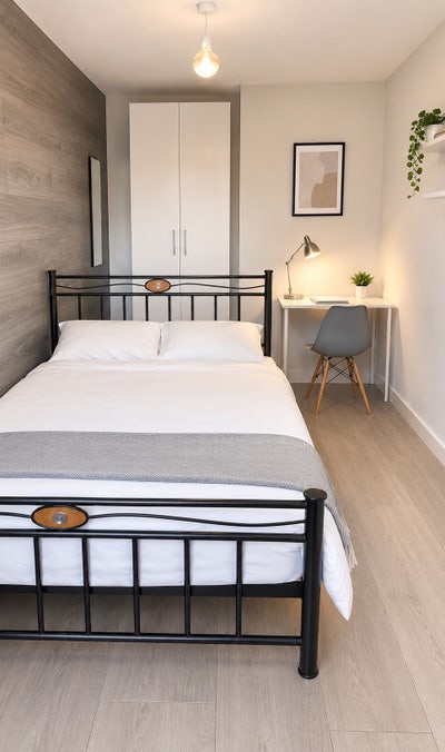 Smartr Rooms by University/Station Main Photo