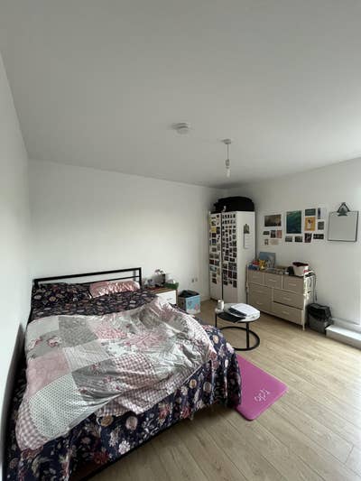 SHORT-TERM let in Surrey Quays  Main Photo