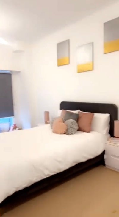 Fully Furnished En Suite Room in Gallions Reach Main Photo