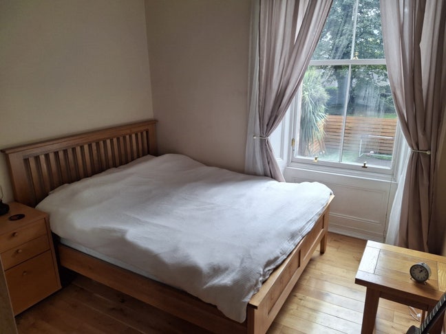 Beautiful double room available in Marchmont  Main Photo