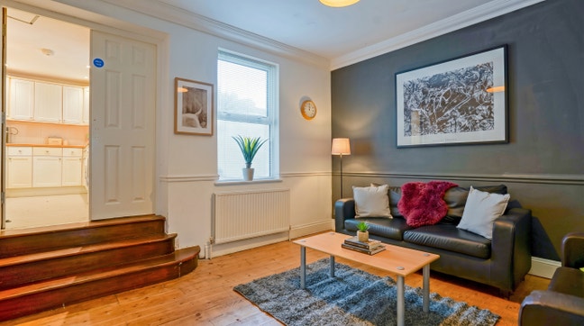 Elm Grove House! New and Beautiful House! Main Photo