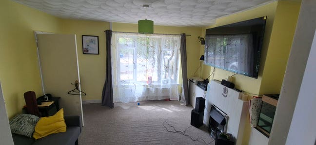 Nice tidy and very cosy room Main Photo