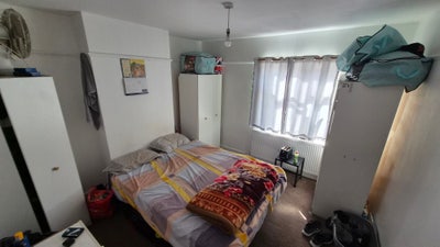 Double bedroom  Main Photo