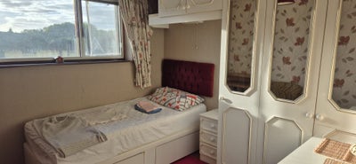 Room for Rent in Modern Seabridge Home Main Photo