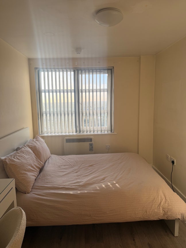 Double Room in Blackley, Manchester |&pound;600 all Bls  Main Photo