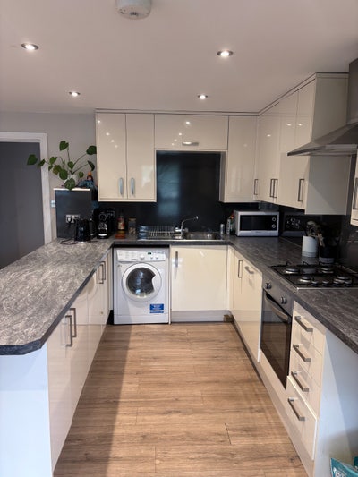 Lovely double room in Camberwell Main Photo
