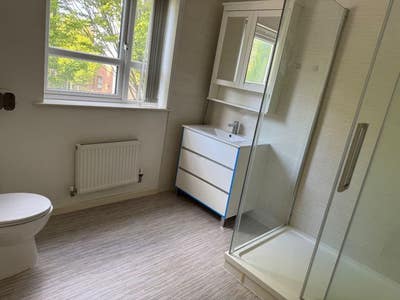 Ensuite Room to Rent – M7 1Ub, Salford Main Photo