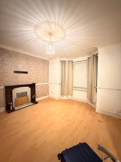 4/5 bedroom house  Main Photo