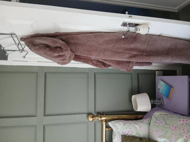 Double Room in quiet house Main Photo