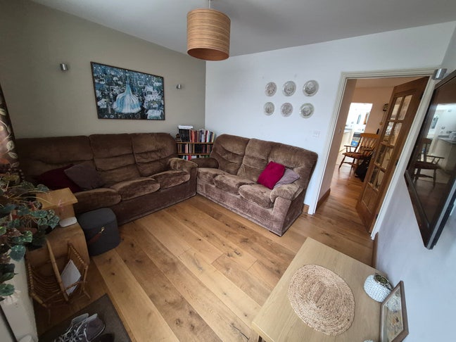 Room to rent in CB5 – available immediately Main Photo