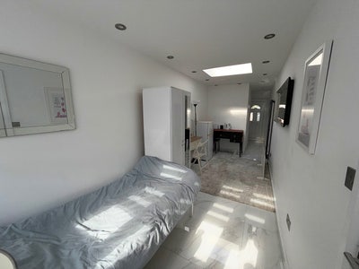 Own entrance studio by Northwick Park (bills inc) Main Photo
