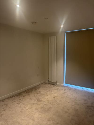 Furnished Room in a Clean, Modern Home – &pound;1,300 pc Main Photo