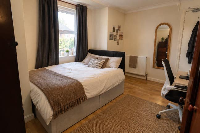 ⚡Island Gardens - Canary Wharf - Last Ensuite!!!⚡ Main Photo