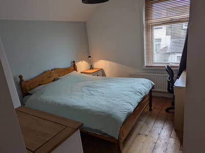Double Room in Lovely Roath home  Main Photo