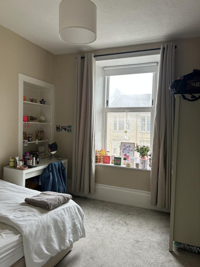 Woodlands Room Available - 07/11/2026 Main Photo