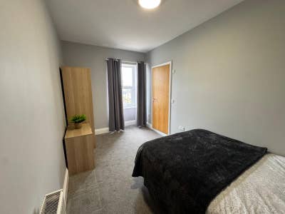Double Room in a Shared House, Commercial St, TR14 Main Photo