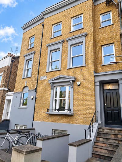 Spacious Double Rooms - New Cross Main Photo